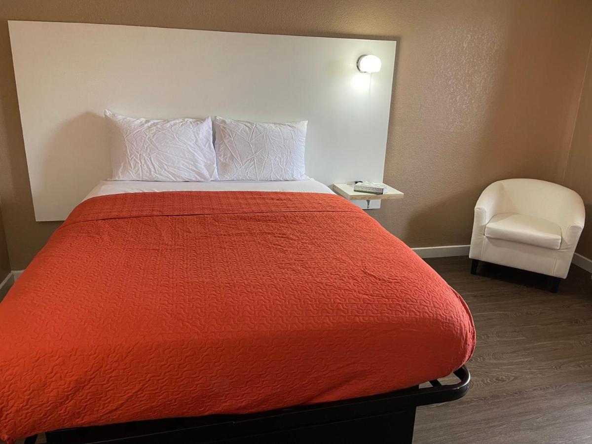 Hotel Eastin Atchison Buitenkant foto